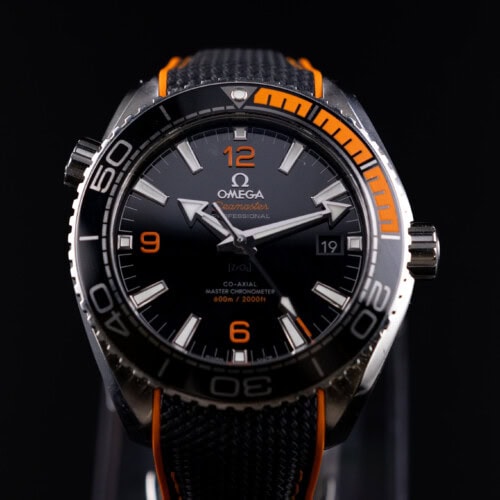 Omega Seamaster Planet Ocean 600M black and orange on rubber strap 2023 full set