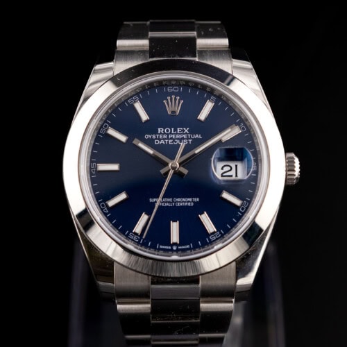 2024 Rolex Datejust blue dial stainless steel watch with smooth bezel and Oyster bracelet luminous markers